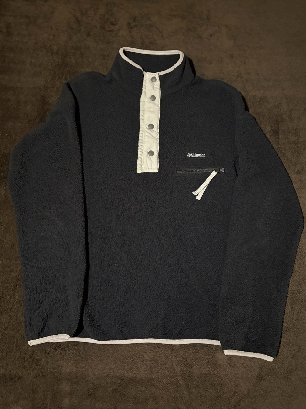 Columbia Sportswear Company Black/White Button Up Fleece Sweater